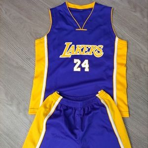 Boys small Lakers jersey Bryant